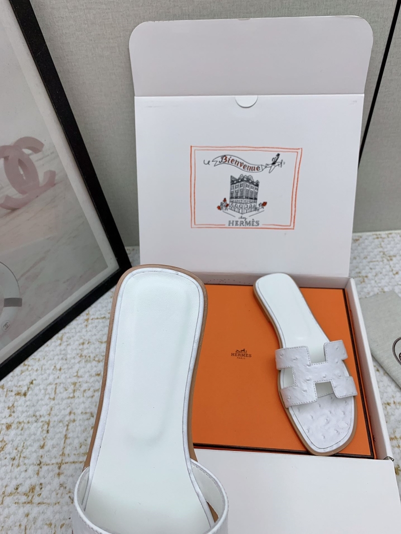 H**me5 slippers